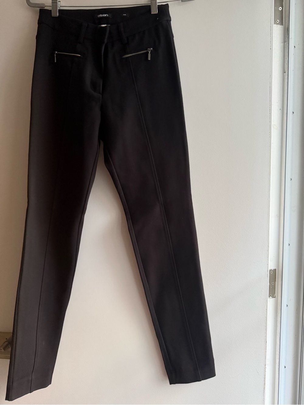 Olson Black Cigarette Pants